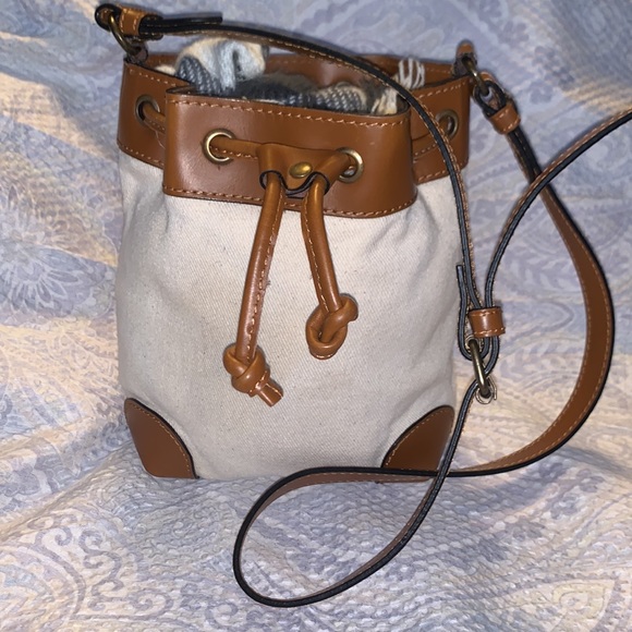 Urban Outfitters Canvas Bucket Crossbody bag - Picture 1 of 10